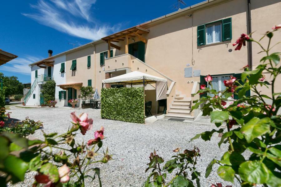 קסטלינה מריטימה Agriturismo Case Nuove מראה חיצוני תמונה
