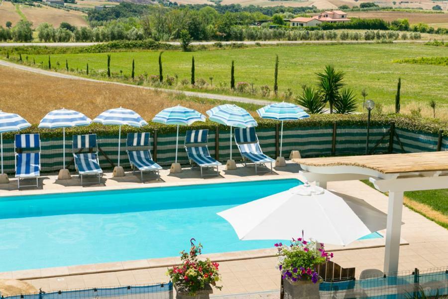 קסטלינה מריטימה Agriturismo Case Nuove מראה חיצוני תמונה
