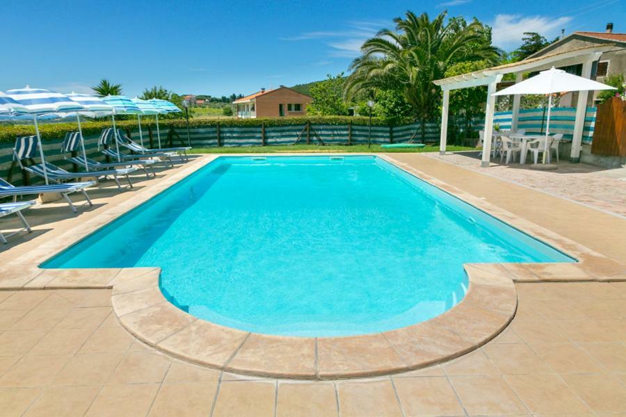 קסטלינה מריטימה Agriturismo Case Nuove מראה חיצוני תמונה