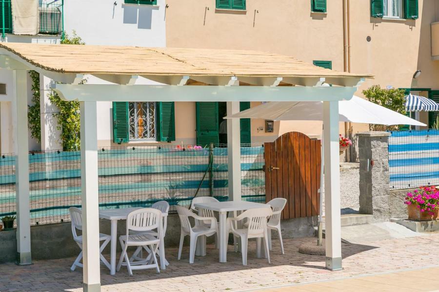 קסטלינה מריטימה Agriturismo Case Nuove מראה חיצוני תמונה