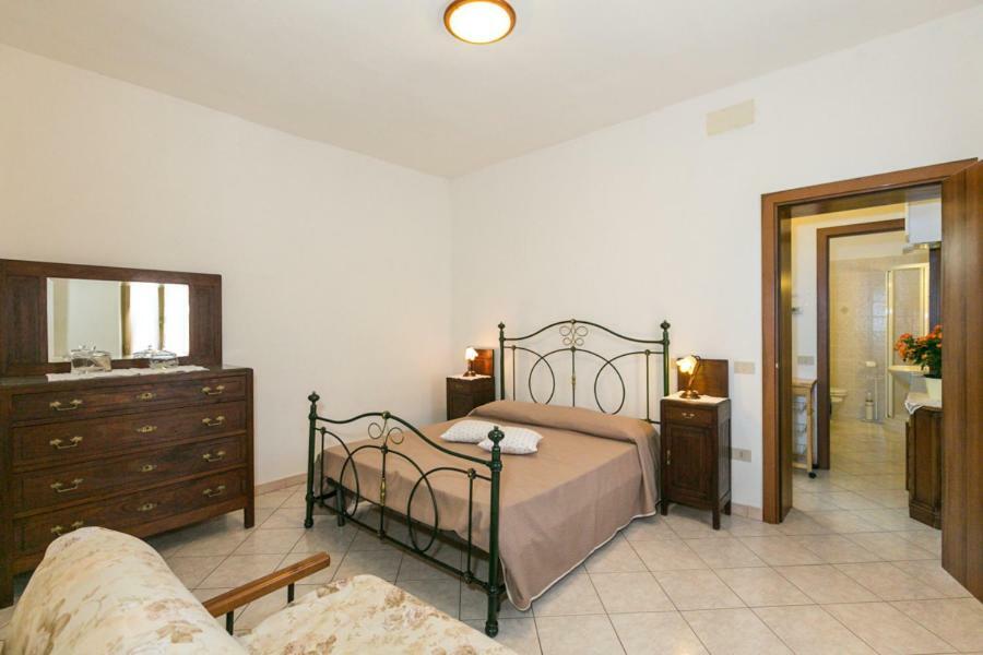 קסטלינה מריטימה Agriturismo Case Nuove מראה חיצוני תמונה